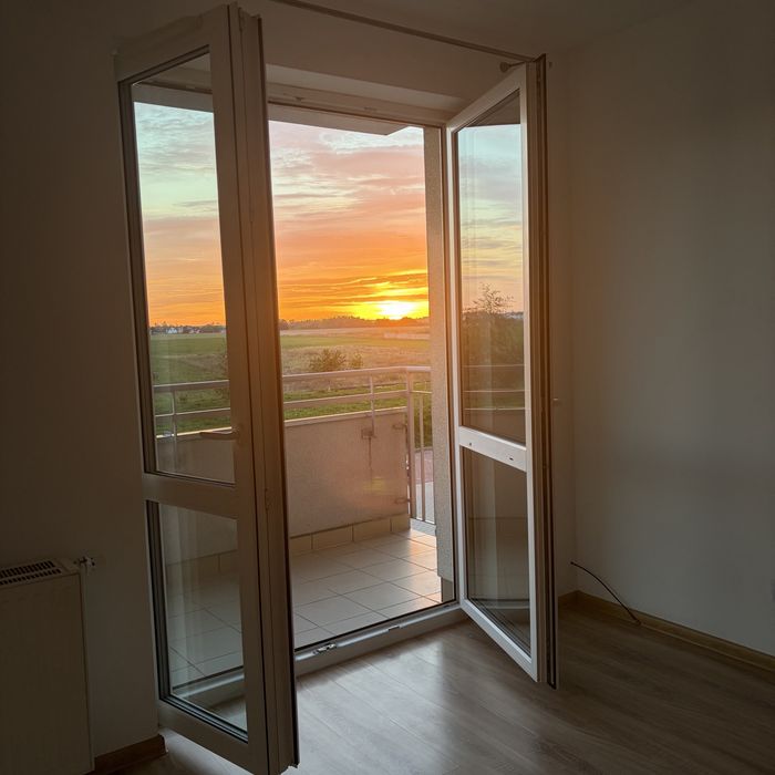 Mieszkanie na wynajem 2 pokoje z balkonem