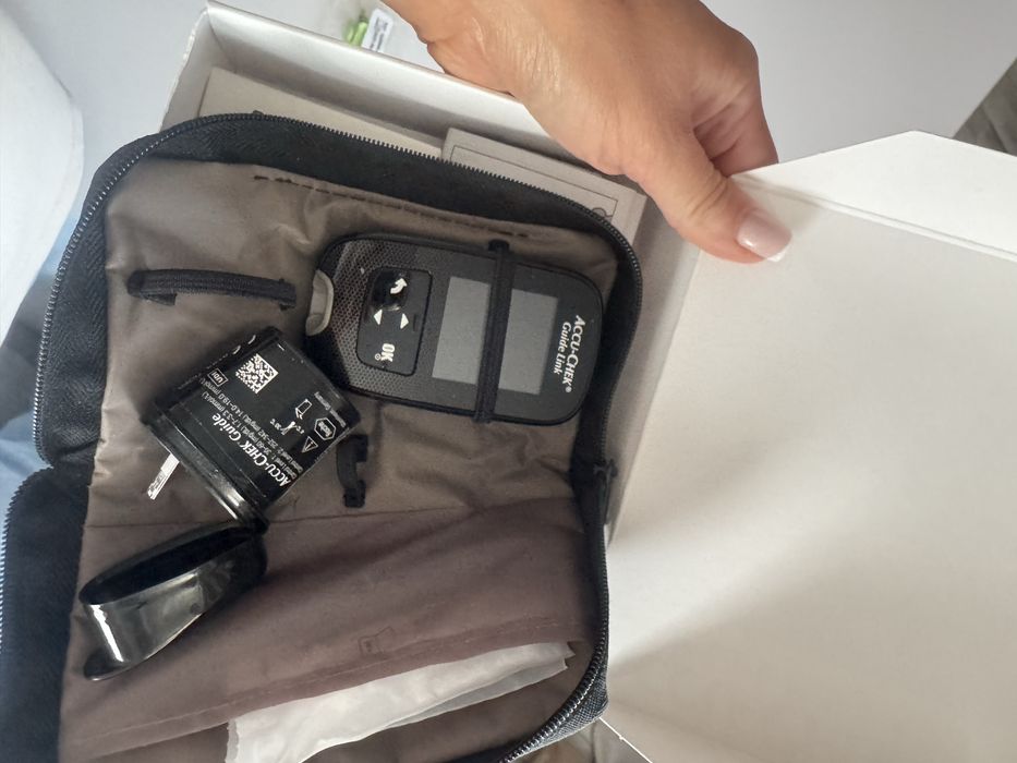 Accu chek gudie link medtronic glukometr