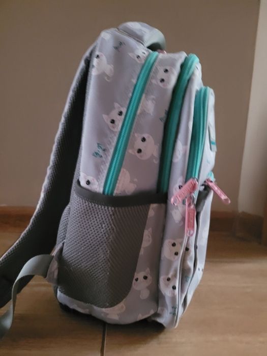 Plecak z kotkami dla dziewczynki