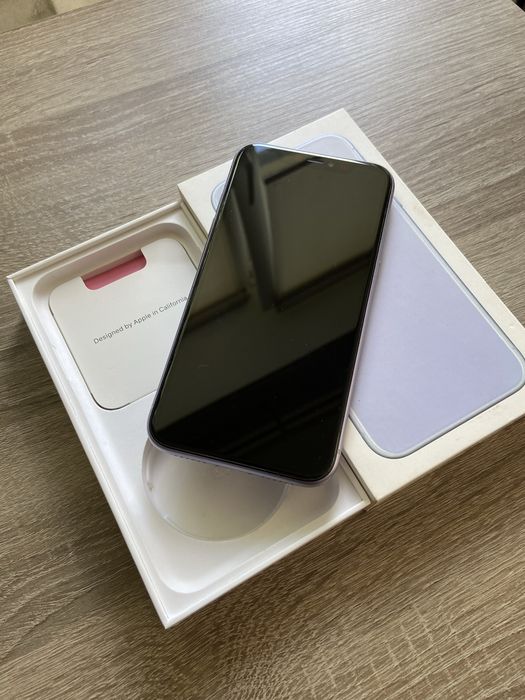 Продам iphone 11 128