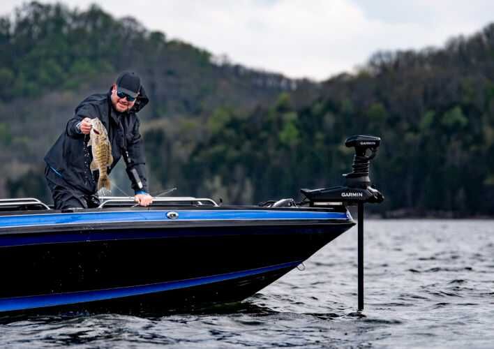 Silnik dziobowy GPS z kotwicą Garmin Force Kraken GT56 - 48"/63"/75"
