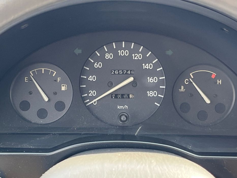 Toyota Starlet 1.0 XL 1992 - Motor 1.0 12V - Carburador Afinado - Fiável