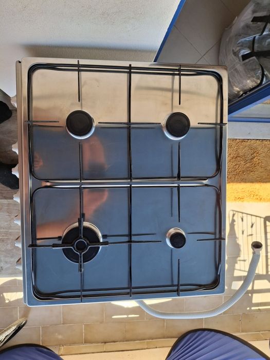 Vendo fogão marca TEKA novo