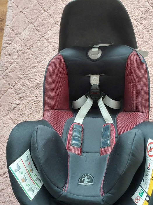 Fotelik obrotowy cybex ferrari