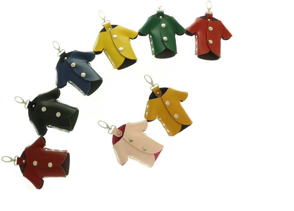 Skórzane etui na klucze pojemne małe czarne ludzik skóra 100% kolory