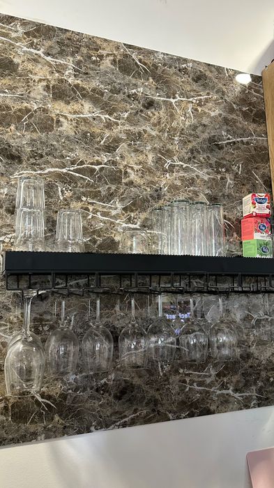 Suporte para copos de vinho + Prateleira de Parede