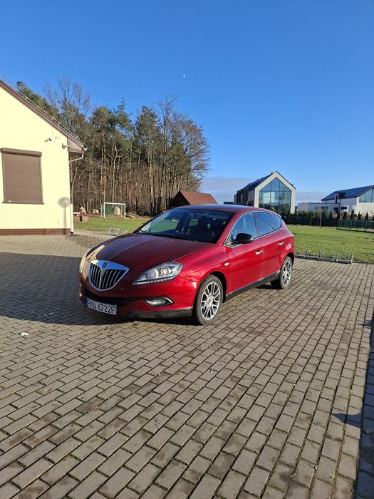 Lancia Delta 1.6d automat super stan