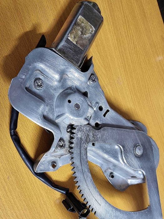 Motor Vidro Trás Esquerdo Land Rover Discovery Serie TD300