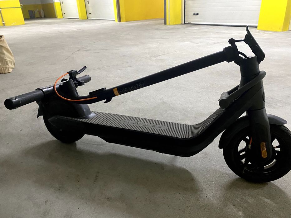 Ninebot e2 Pro como nova