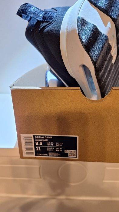 Кросівки Nike Air Max DAWN,  US9.5 EU 43 27.5CM,  DJ3624 001