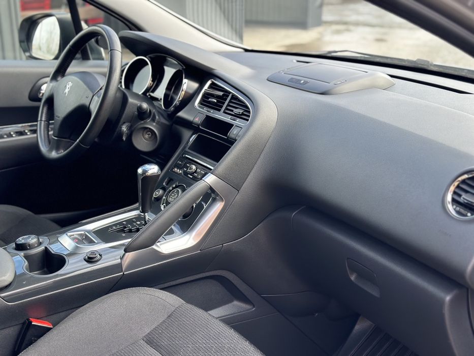 Peugeot 3008 2016