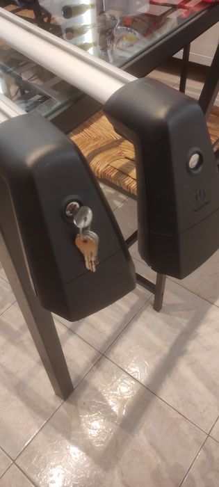 Barras de tejadilho Mercedes Benz.