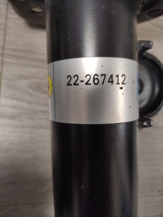 Амортизаторы BILSTEIN на Jeep Compass 4×4 б/у. Цена за шт.