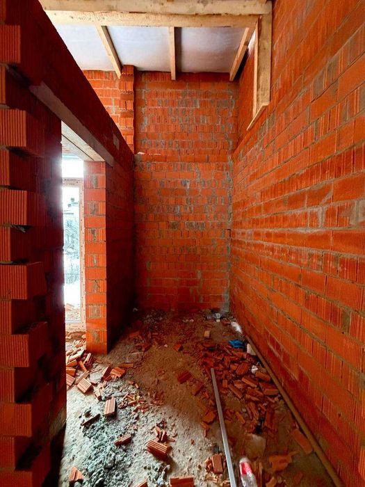 Продаж котеджу в Брюховичах. Без комісії