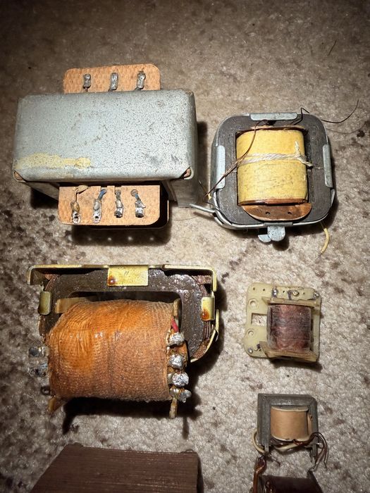 Трансформатор (перетворювач напруги)