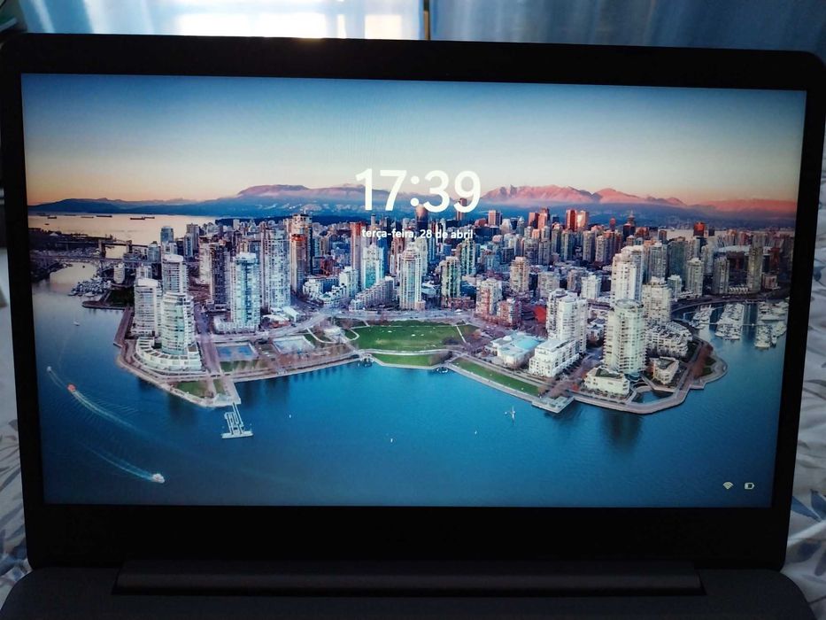 Portátil Asus em excelente estado