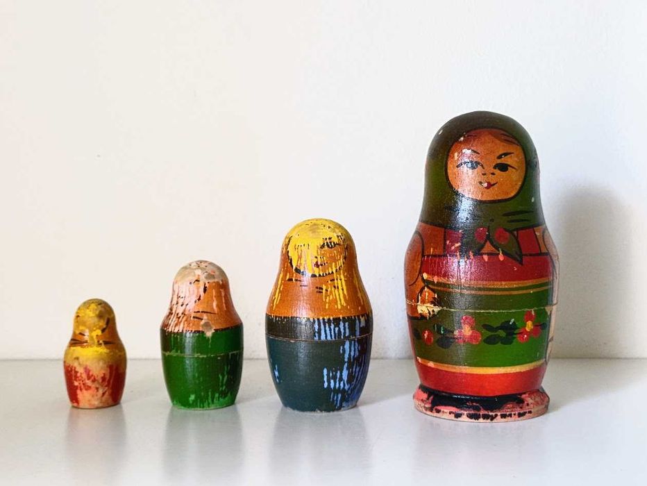 Bonecas russas vintage matrioskas em madeira
