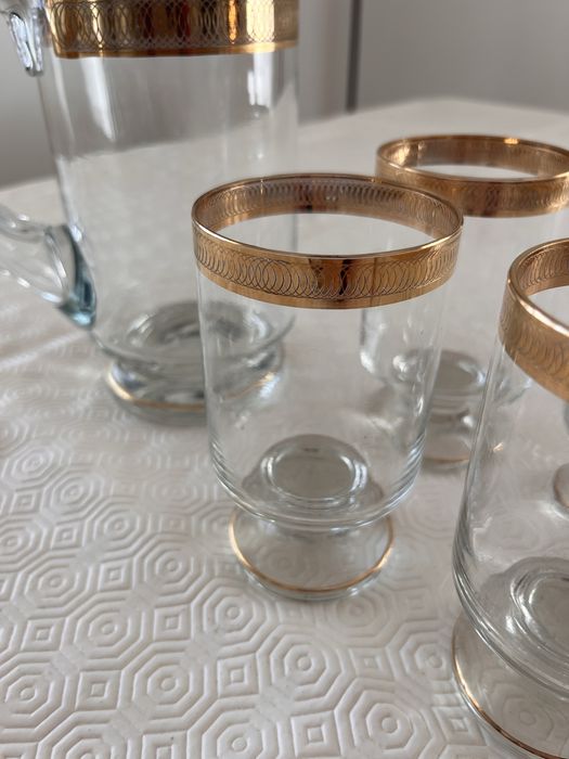 Jarro com 6 copos de cristal