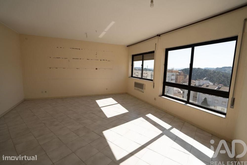 Apartamento T2 em Vila Real de 70 m2