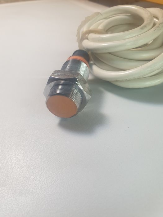 Czujnik indukcyjny PCIN-5