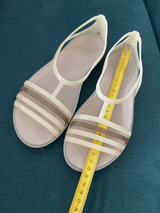 Sandałki Crocs Isabella r. 36-37 w6