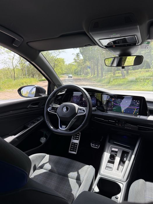 Golf 8 GTE Híbrido Plug-in *Iva dedutível