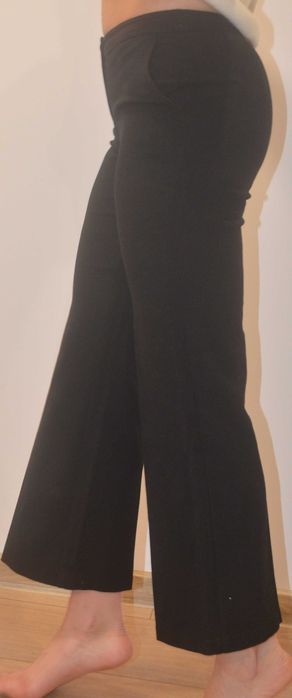 Czarne eleganckie spodnie Tatuum rozm.34