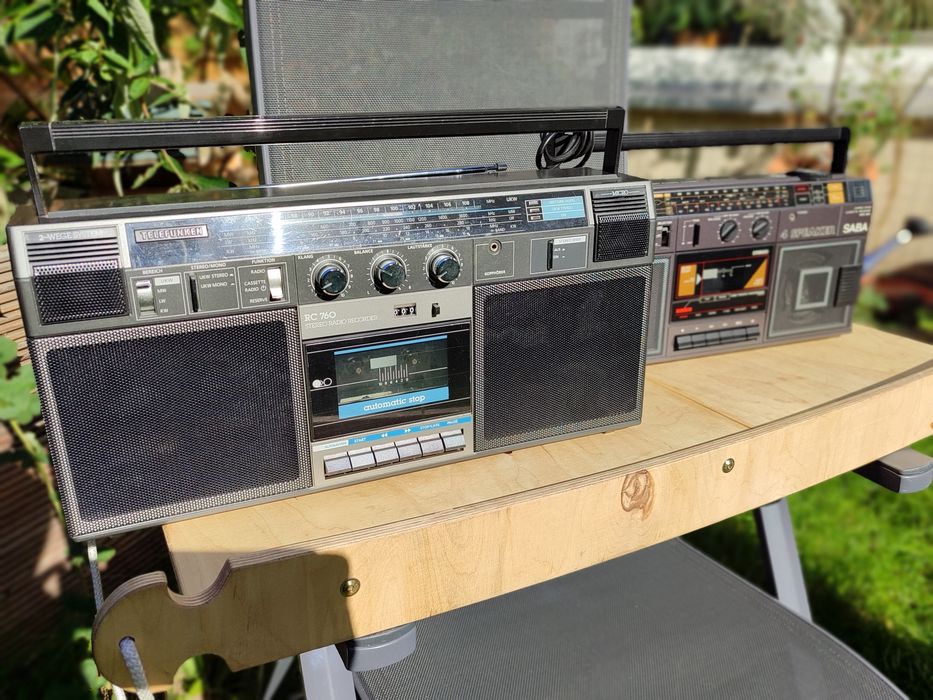 Sharp GF-4343, GF-4500 , SABA RCR 550, Telefunken RC 760.