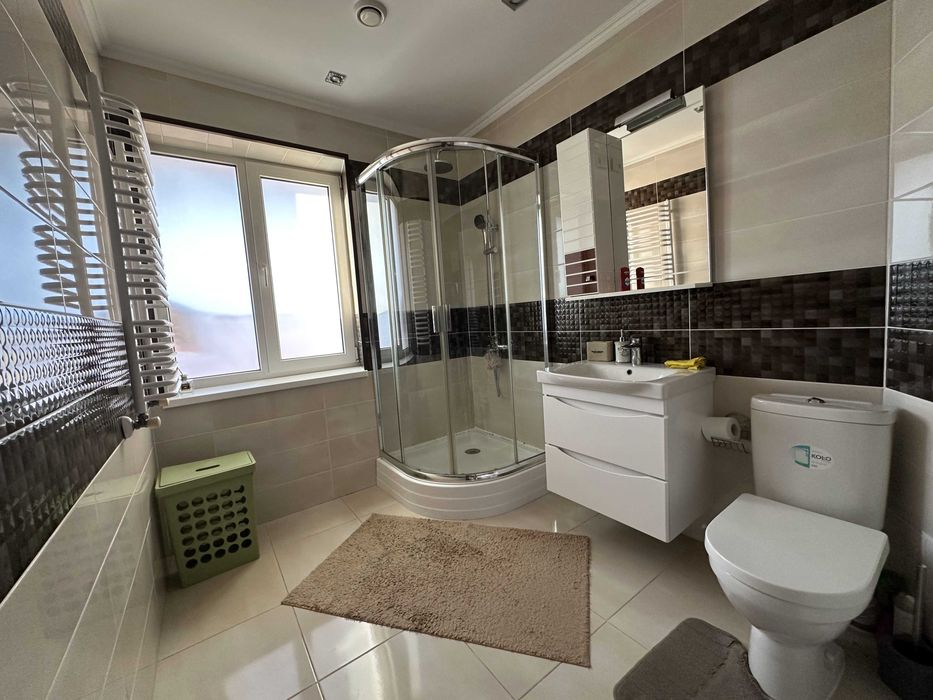 Продам сучасний напів особняк (дуплекс) з ремонтом в м.Тисмениця