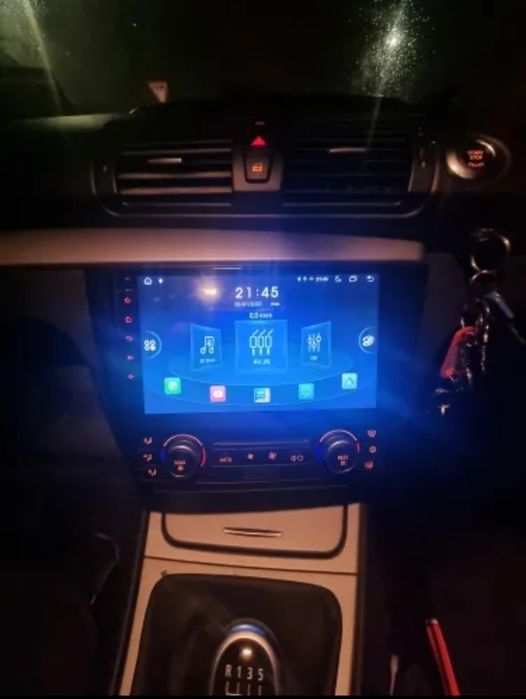 Rádio Android 14 com GPS BMW E81 E82 E87 E88 (Novo)