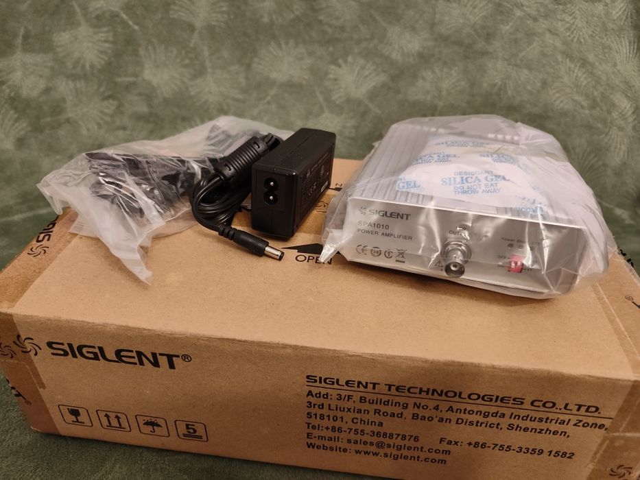 Wzmacniacz mocy RF Siglent 10 Watt
Siglent SPA1010 10 Watt Amplif