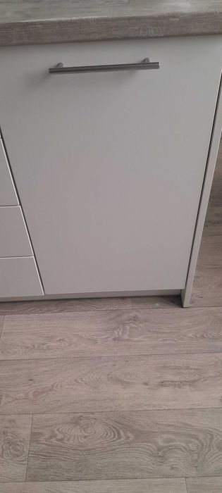 Посудомийна машинка ELECTROLUX