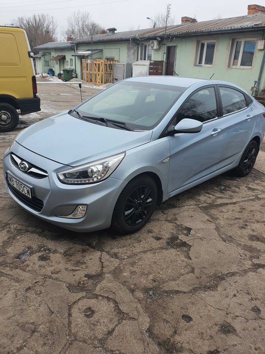 Hyundai Accent  i20 1.4 B.