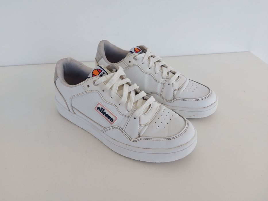 Buty sneakersy damskie Ellesse w rozmiarze 40