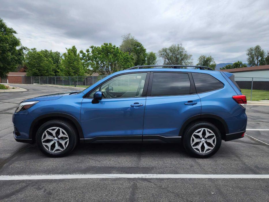 Subaru Forester Premium      2022