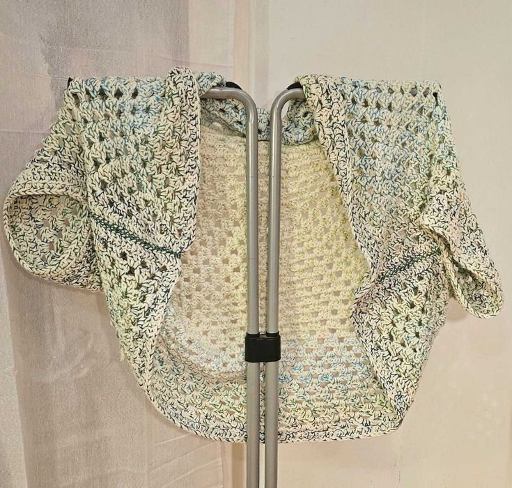 Poncho handmade na szydełku