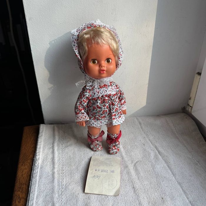 Stara Lalka Grażynka  PRL 1981 rok nowa