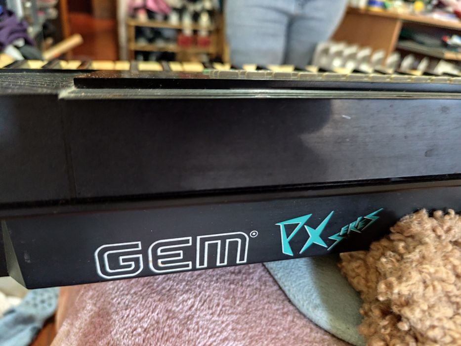 Piano Gem Px3 Serie