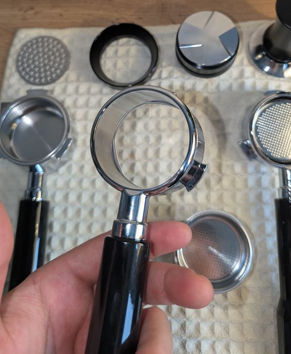 Холдер Delonghi ec 680 / 685 / 885 890 рожок портафильтр бездонный 51м