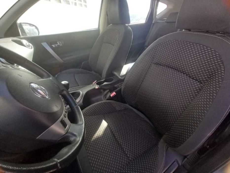Nissan Qashqai 1.5 DCI - 08