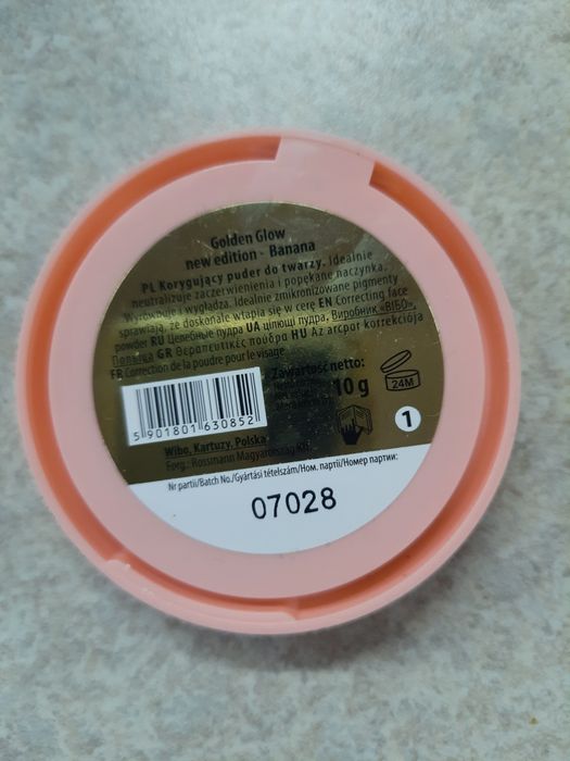 Puder Golden Glow Banana