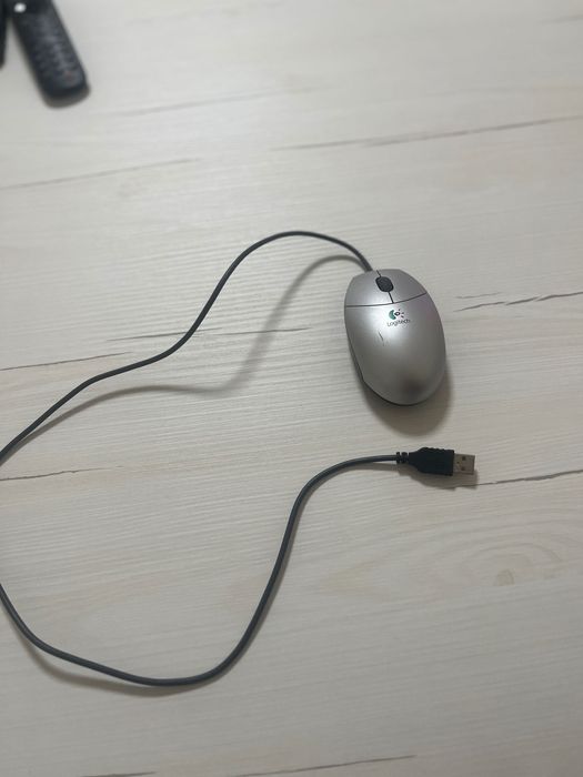 Logitech USB Mouse – Gray, Functional and Practical64737827091074121