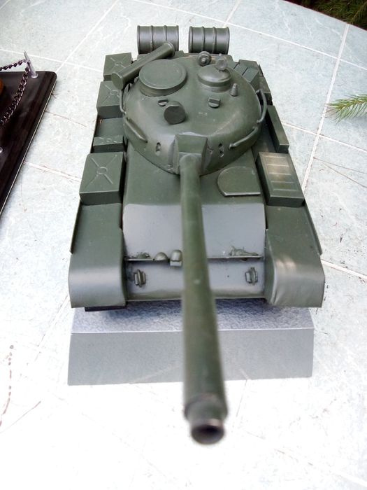 Танк настольный. Большой. 4 кг .