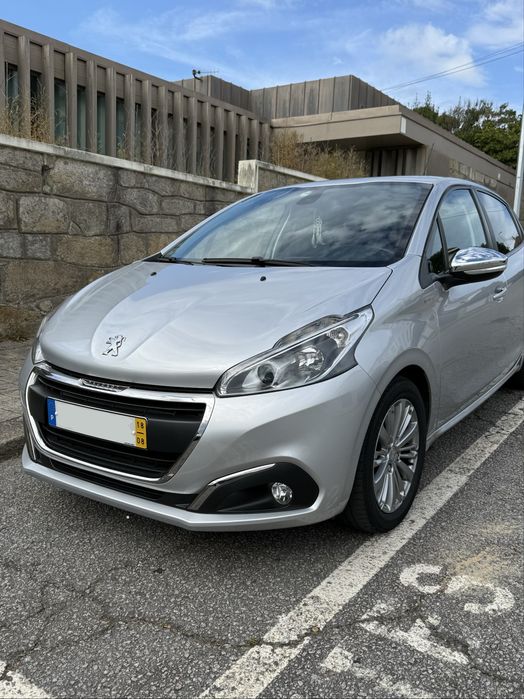 Peugeot 208 | Poucos Kms - 2018