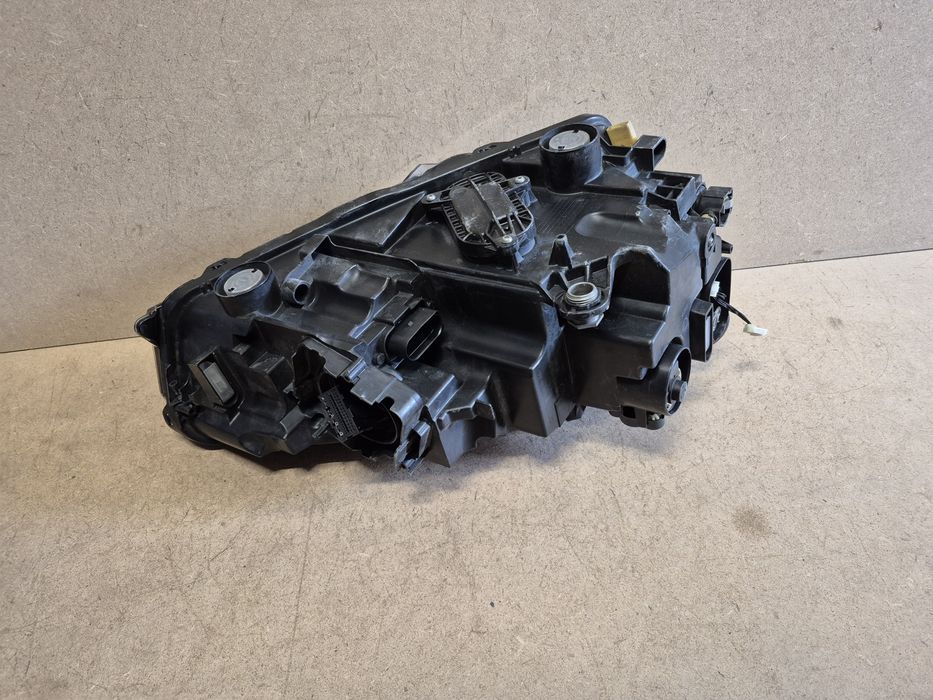 Lampa reflektor full led skoda scala lewy europa