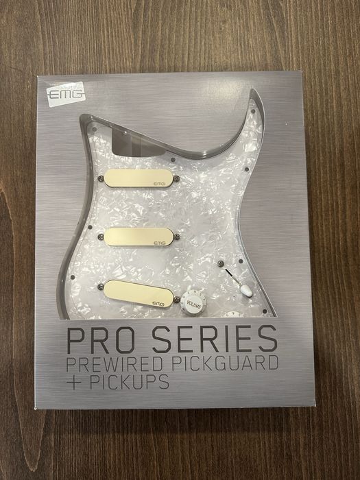 Pickguard EMG DG20 (como nova)