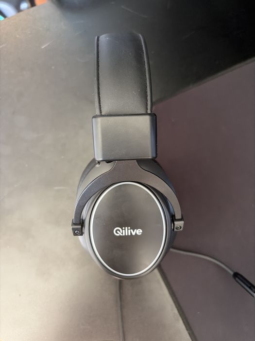 Headphones QLive