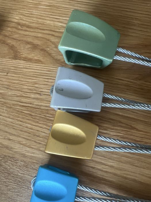 Kosci wspinaczkowe DMM wallnuts