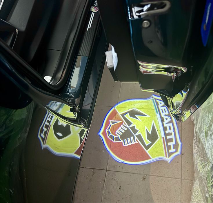 Новий Fiat 500e Abarth без пробігу