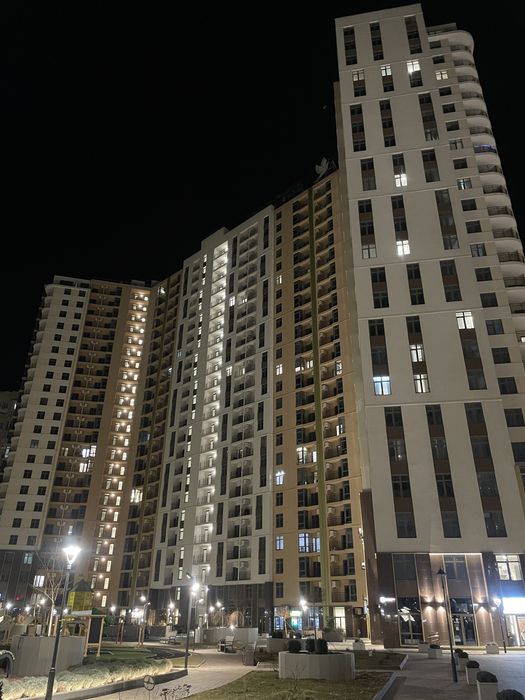 Кадор на Краснова . 2х комнатная без ремонта